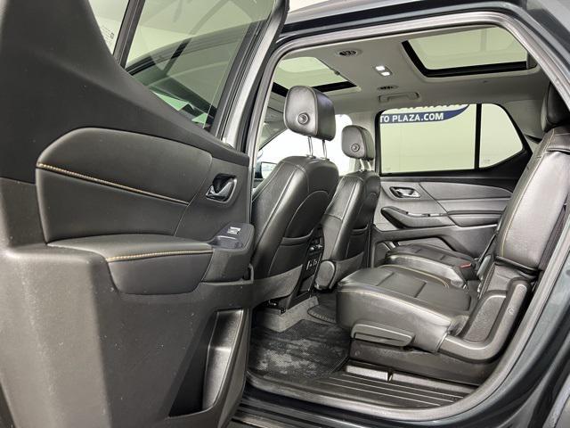 used 2021 Chevrolet Traverse car, priced at $23,433