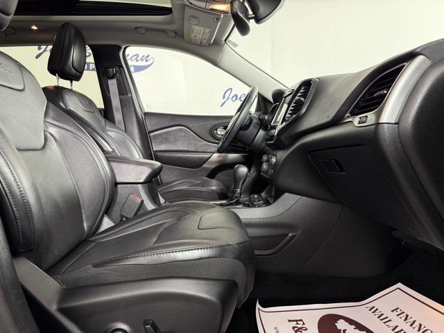used 2019 Jeep Cherokee car, priced at $19,473
