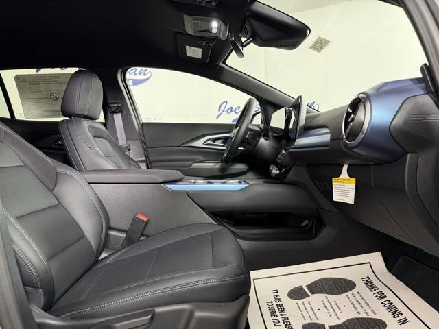new 2025 Chevrolet Equinox EV car, priced at $34,280