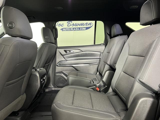 new 2025 Chevrolet Traverse car, priced at $45,244
