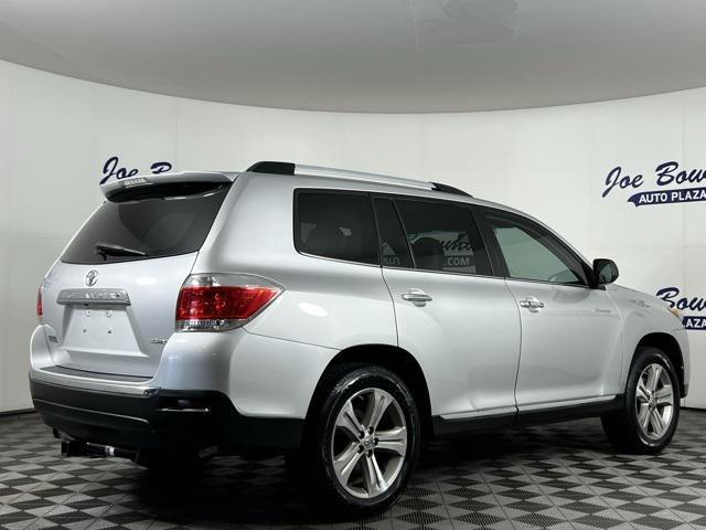 used 2012 Toyota Highlander car, priced at $12,226