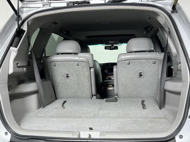 used 2012 Toyota Highlander car, priced at $12,226