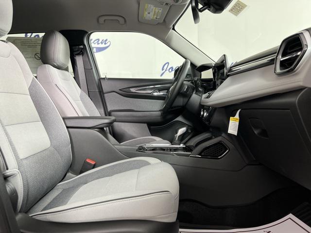 new 2025 Chevrolet TrailBlazer car, priced at $30,043
