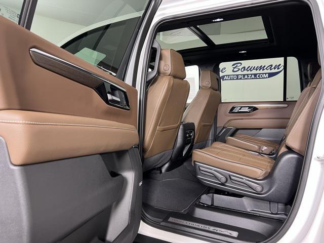 new 2025 Chevrolet Suburban car, priced at $91,752