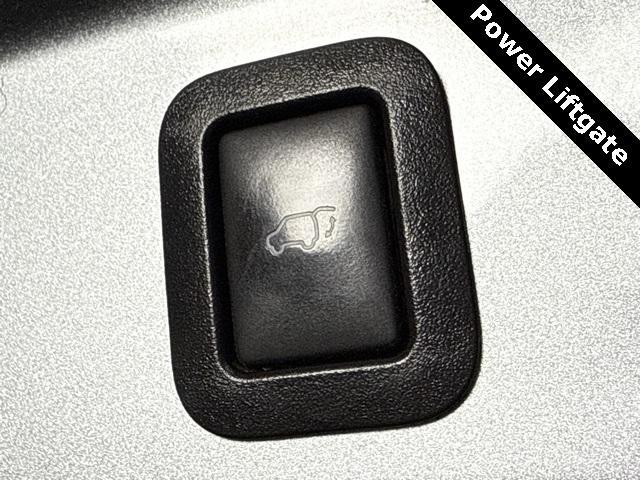 used 2019 Toyota Highlander car, priced at $28,382