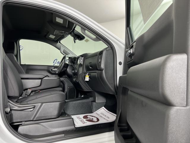new 2025 Chevrolet Silverado 1500 car, priced at $39,263