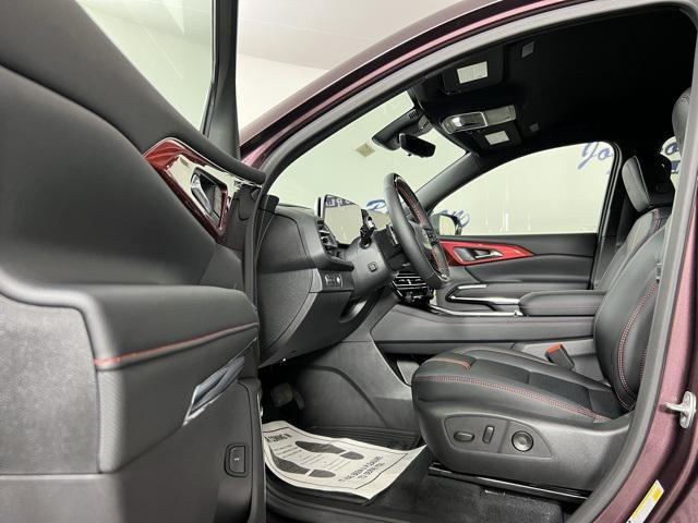 new 2025 Chevrolet Traverse car, priced at $54,795