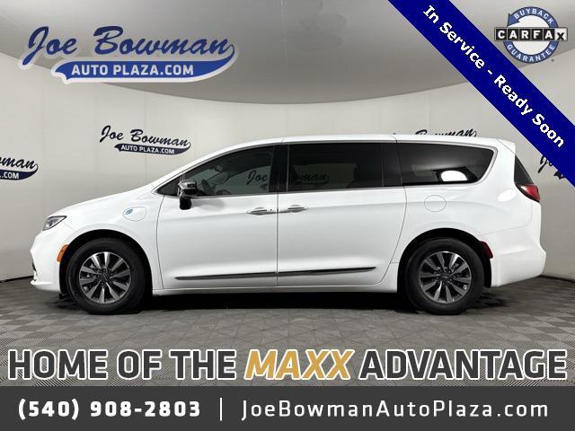used 2023 Chrysler Pacifica Hybrid car, priced at $27,931