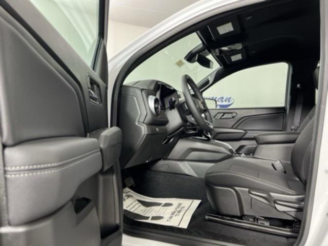 new 2025 Chevrolet Colorado car, priced at $32,611