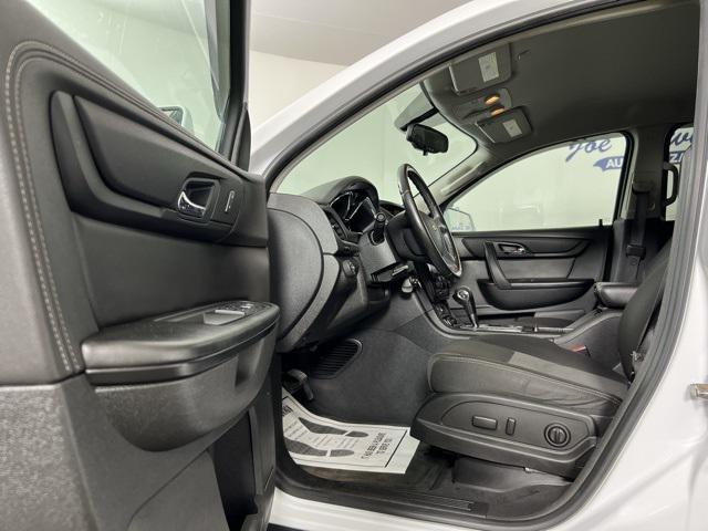 used 2017 Chevrolet Traverse car, priced at $13,663