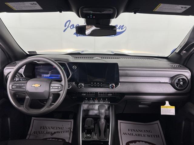 new 2025 Chevrolet Colorado car, priced at $33,206