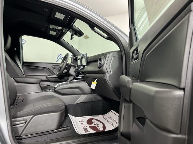 new 2025 Chevrolet Colorado car, priced at $33,206