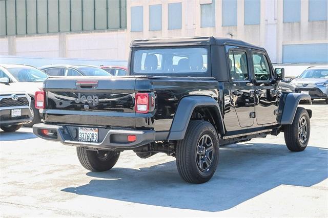 used 2023 Jeep Gladiator car, priced at $35,666