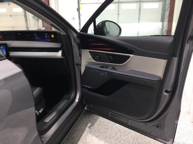 used 2024 Lincoln Nautilus car, priced at $55,900