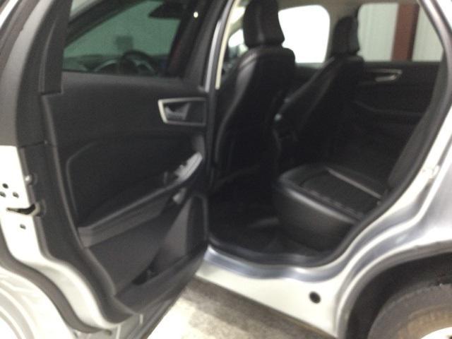 used 2021 Ford Edge car, priced at $25,900