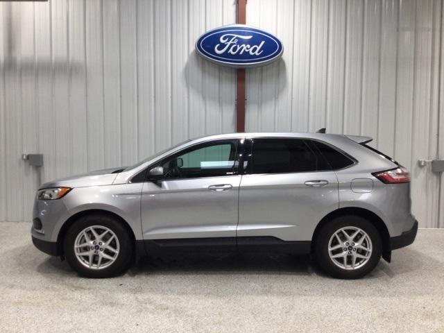 used 2021 Ford Edge car, priced at $25,900
