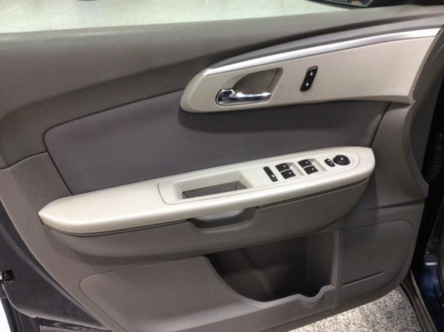 used 2010 Chevrolet Traverse car, priced at $5,900