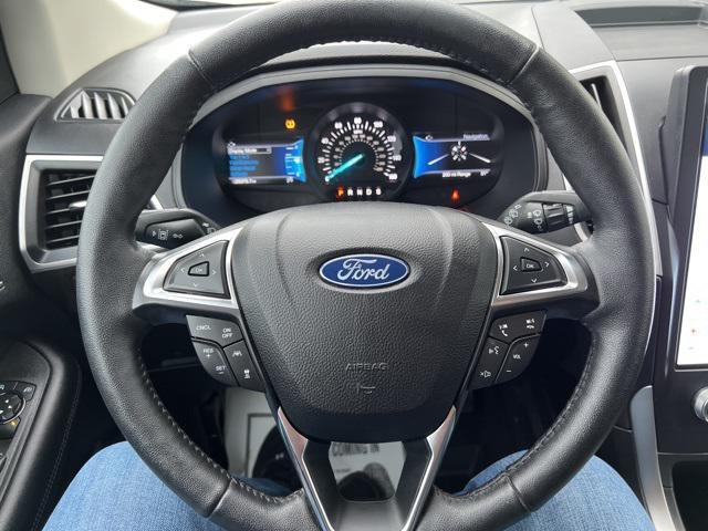 used 2022 Ford Edge car