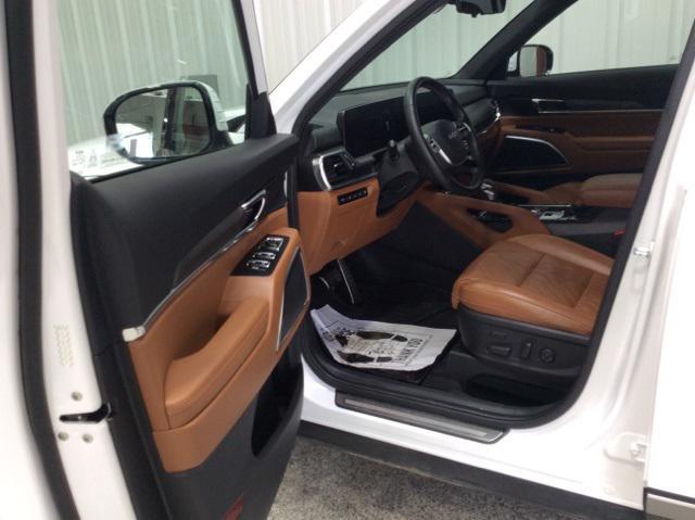 used 2023 Kia Telluride car, priced at $44,900