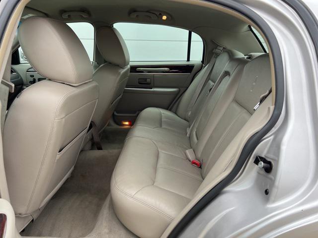 used 2011 Lincoln Town Car car, priced at $7,900