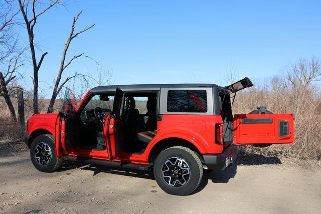 new 2024 Ford Bronco car, priced at $50,924