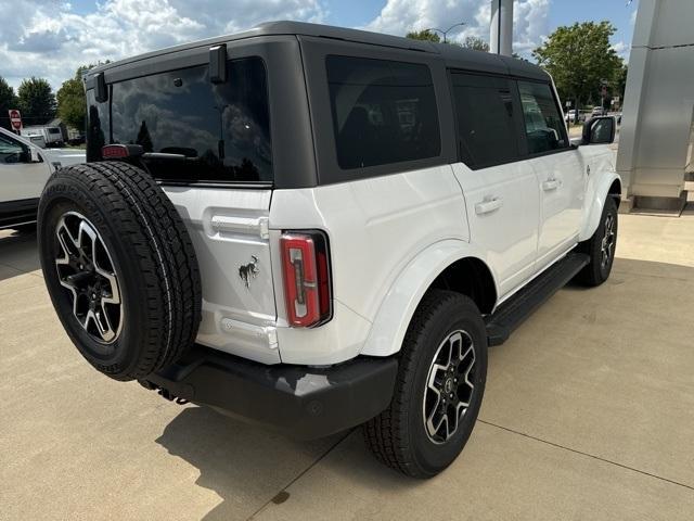 new 2024 Ford Bronco car, priced at $52,275