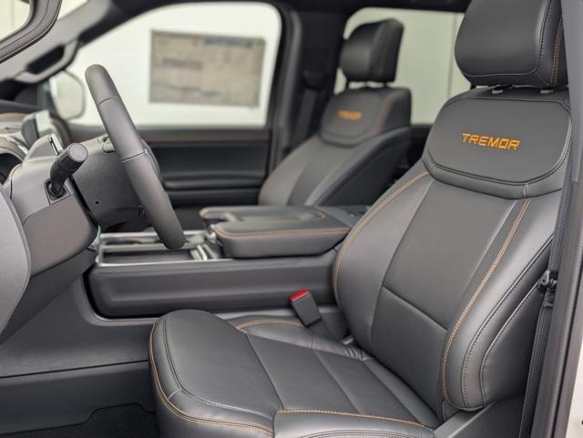new 2025 Ford Expedition car, priced at $81,925