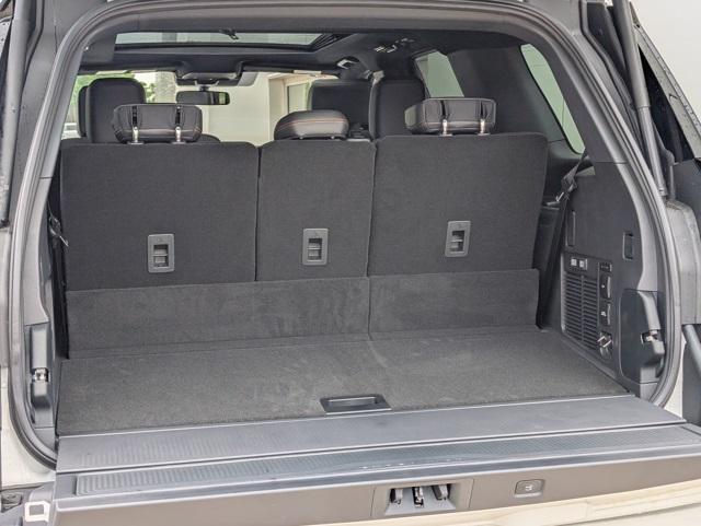 new 2025 Ford Expedition car, priced at $81,925