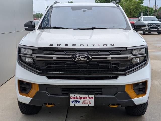 new 2025 Ford Expedition car, priced at $81,925