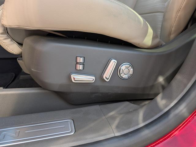 used 2024 Lincoln Nautilus car, priced at $59,900