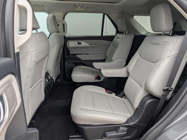 used 2025 Ford Explorer car, priced at $40,925