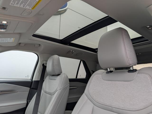 used 2025 Ford Explorer car, priced at $40,925