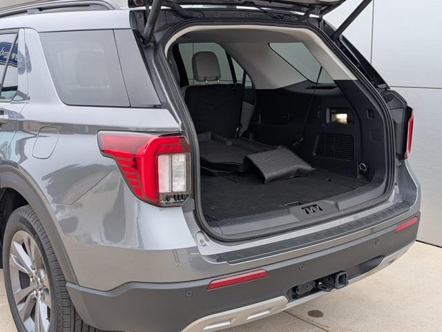 used 2025 Ford Explorer car, priced at $40,925