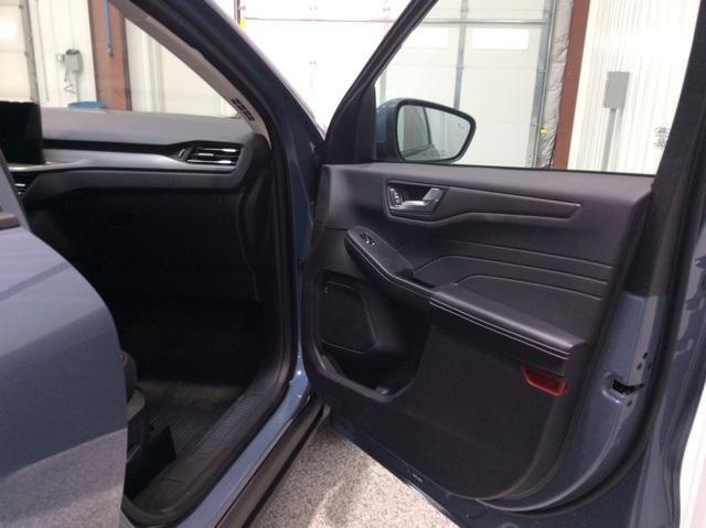 used 2023 Ford Escape car, priced at $26,923