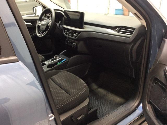 used 2023 Ford Escape car, priced at $26,923