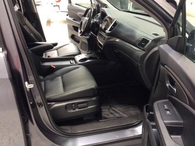 used 2020 Honda Ridgeline car, priced at $25,900