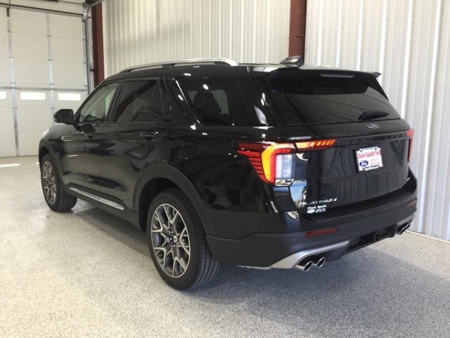 new 2025 Ford Explorer car, priced at $57,924