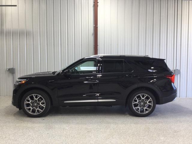 new 2025 Ford Explorer car, priced at $57,924