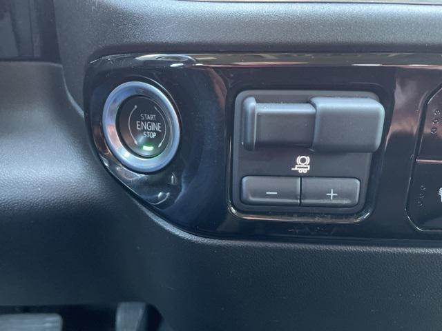 used 2022 Chevrolet Silverado 1500 car, priced at $35,900