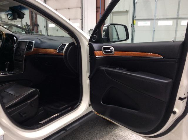 used 2011 Jeep Grand Cherokee car
