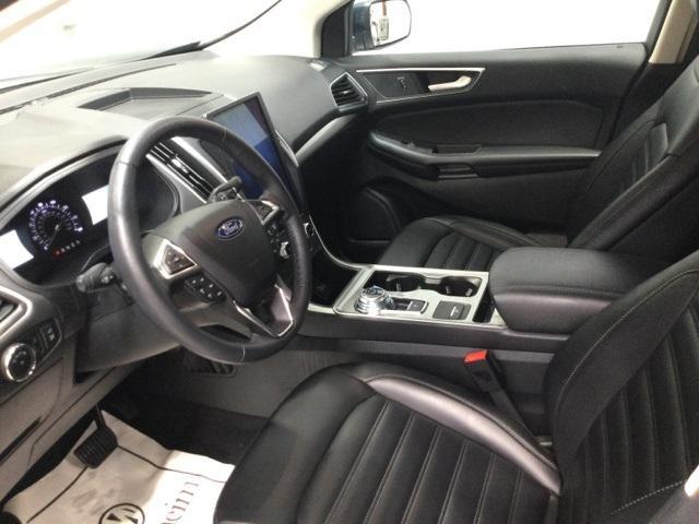 used 2024 Ford Edge car, priced at $29,900