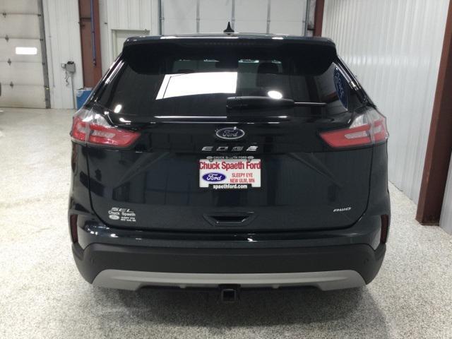used 2024 Ford Edge car, priced at $29,900