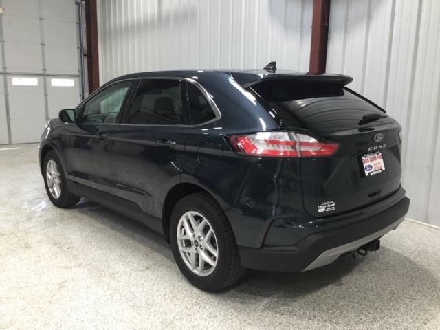 used 2024 Ford Edge car, priced at $29,900