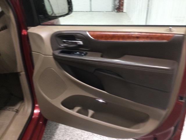 used 2015 Chrysler Town & Country car, priced at $5,900
