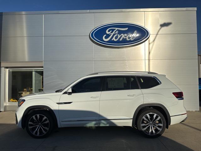 used 2022 Volkswagen Atlas car, priced at $32,900