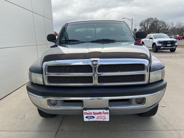 used 2001 Dodge Ram 1500 car, priced at $5,900