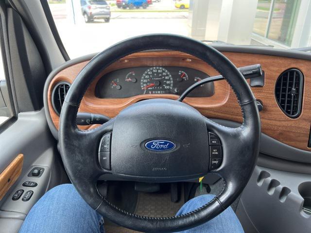 used 2002 Ford E150 car, priced at $14,900