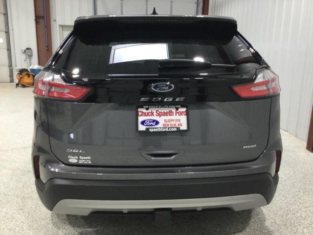 used 2024 Ford Edge car, priced at $30,900