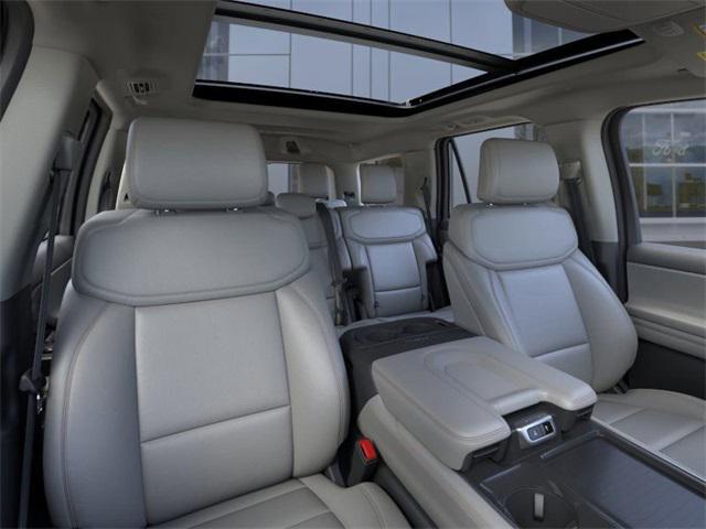 new 2025 Ford Expedition car, priced at $71,125