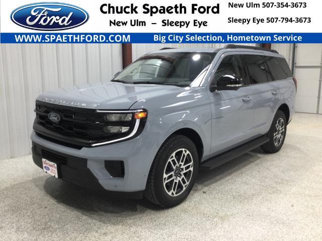 new 2025 Ford Expedition car, priced at $71,125